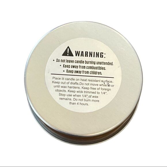 Canyon Moon Hand Poured Soy Candle • New in Tin - Picture 4 of 4